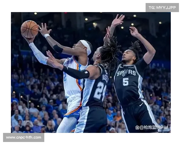 俄克拉荷马城雷霆与圣安东尼奥马刺赛季第五次交锋，文班亚马力争第四胜